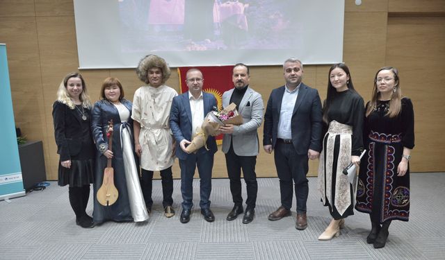 Yıldırım Belediyesi'nden ‘Türk Dünyası Kırgız Kültür Gecesi'