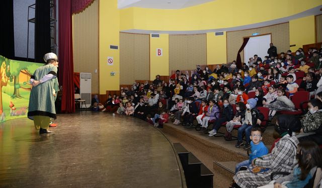 Yıldırım'da 7'den 70'e Tiyatro Gösterileri