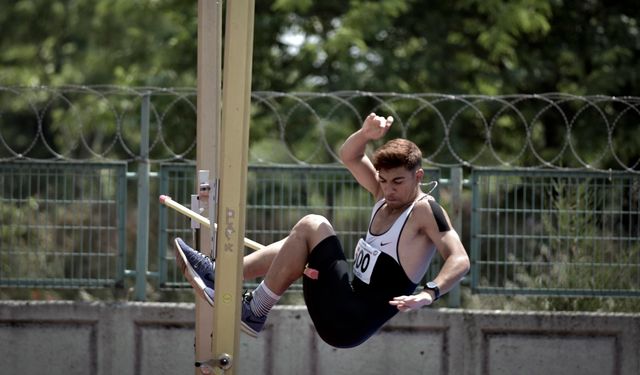 18 Yaş Altı Atletizm Şampiyonası, Bursa'da gerçekleşti