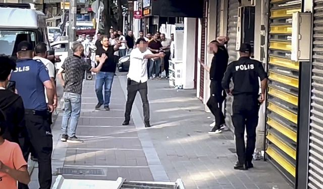 Bursa'da rehin alınan kadını polis kurtardı