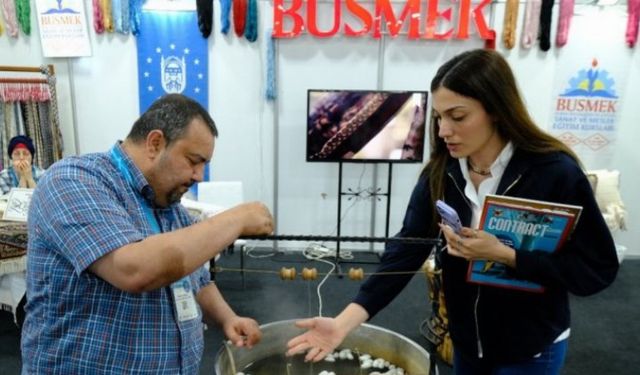 Bursa İpeği HOMETEX'in gözdesi oldu