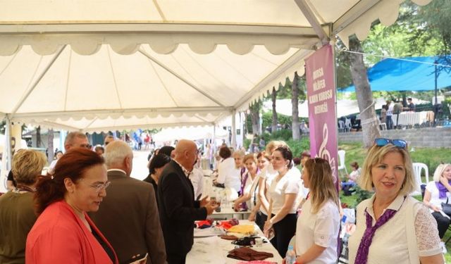 Bursa'da huzurevinde 'kermes'li moral