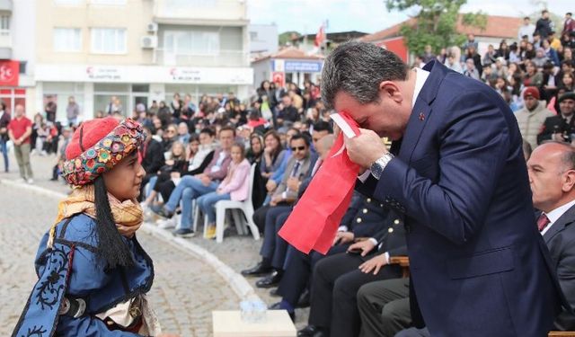 İzmir Bergama'da 19 Mayıs coşkusu