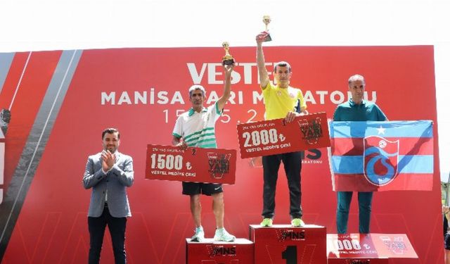 Manisa BBSK’lı Atletler, Vestel Manisa Yarı Maratonuna damga vurdu