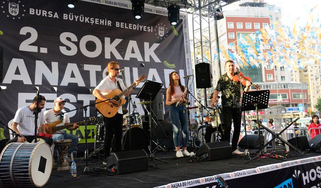 Bursa uluslararası sokak sanatçıları festivali