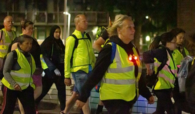 Hollanda'da, mültecilere destek yürüyüşü düzenlendi