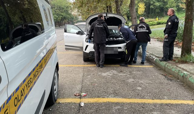 Bursa'da otomobili çalan 2 kişi yakalandı