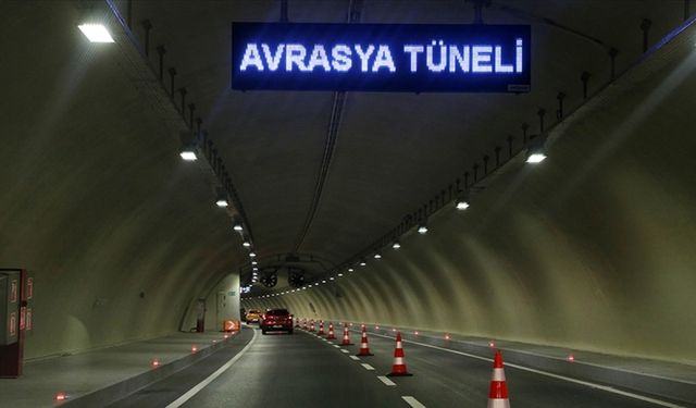 Avrasya Tüneli, bakım çalışması nedeniyle trafiğe kapatıldı