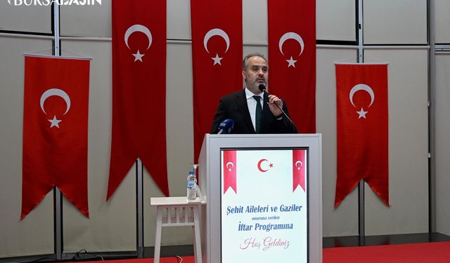 Bursa'da iftar programında şehit aileleri ve gaziler bir araya geldi