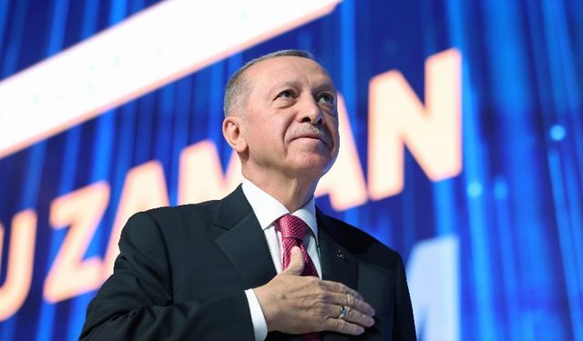 Cumhurbaşkanı Erdoğan Depremzedelere seslendi:  Kesinlikle karamsarlığa kapılmayın!