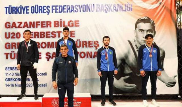 Sakaryalı güreşçiler Türkiye Şampiyonası'na damga vurdu
