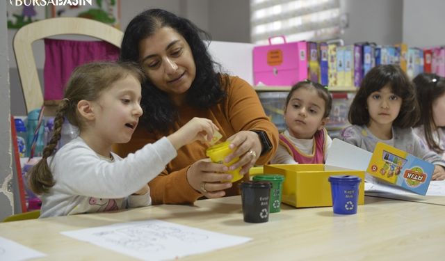 Yıldırım'da miniklere uygulamalı sıfir atik eğitimi