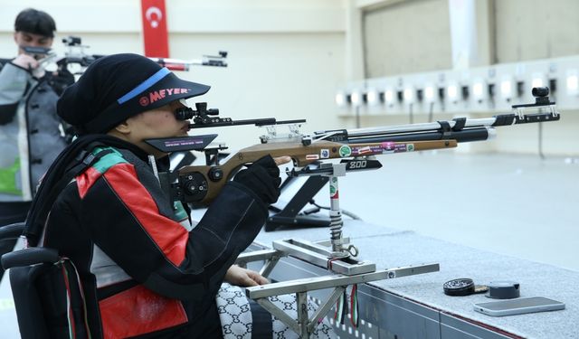 BAE'li para atıcı kadın sporcu, Dünya Kupası'na Sakarya'da hazırlanıyor