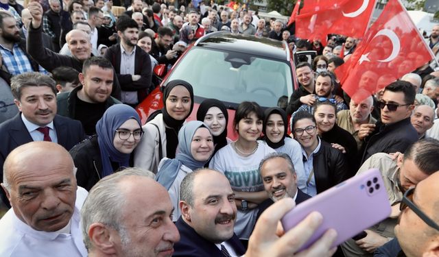 Sanayi ve Teknoloji Bakanı Varank, Bursa'da Ertuğrul Bey Meydanı açılış töreninde konuştu: