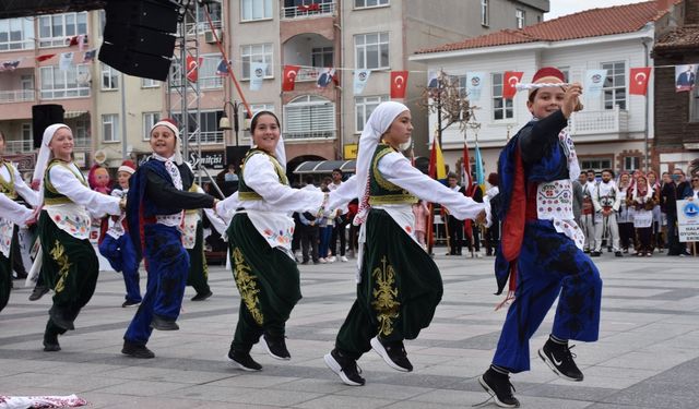 Şarköy'de 19 Mayıs Atatürk’ü Anma Gençlik ve Spor Bayramı törenle kutlandı