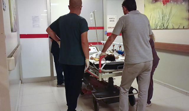 İnegöl'de Merdiven Boşluğuna Düşen Bebek Ağır Yaralandı