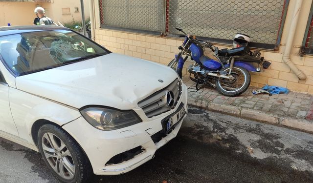 Orhangazi'de Otomobil ile Motosiklet Kaza Yaptı