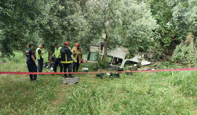 Bursalı çiftçi pazara erik satmaya giderken geçirdiği  kazada öldü