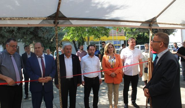 Osmaneli'nde Hayat Boyu Öğrenme Haftası'nda sergi açılışı