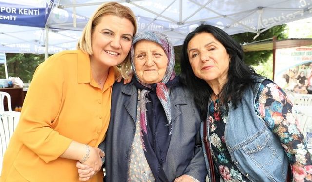 Kocaeli Alzheimer Yaşam Evi'nde 2'nci yaşını coşkusu