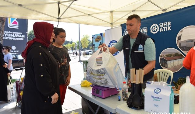 Yıldırım'da 'Atık'lar Yaratıcı Hediyelere Dönüştü