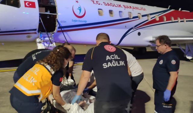 Hac Ziyaretinde Rahatsızlanan Kişi Bursa'ya Ambulans Uçakla Getirildi