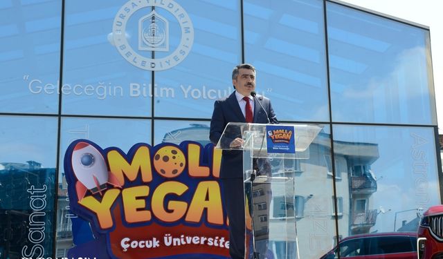 Molla Yegan Çocuk Üniversitesi’nde Ders Zili Çaldı