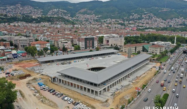 Bursa'ya kazandırılan Osmangazi Meydanı yakında hizmete açılacak