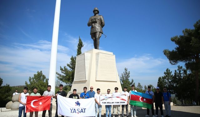 Azerbaycanlı şehit çocukları Çanakkale'deki müze ve şehitlikleri ziyaret etti