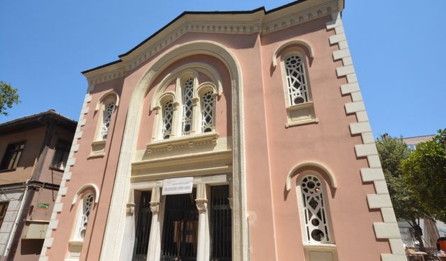 Bursa'da tarihi Balıkpazarı Cami'nin restorasyonu tamamlandı