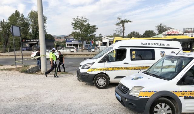 Bursa'da yol kenarında tartıştığı eşinin bıçakladığı kadın öldü