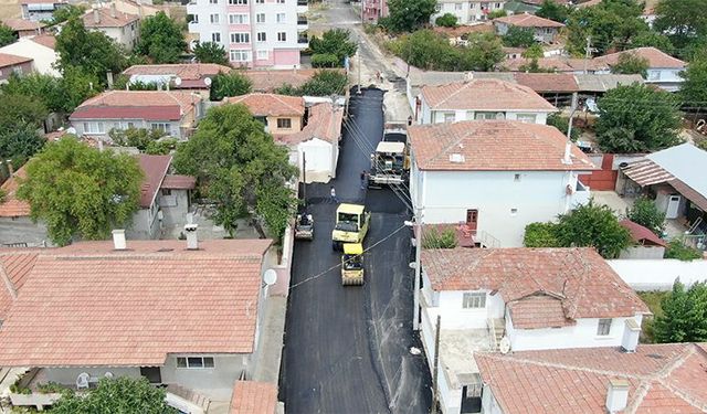 Edirne'de altyapı çalışması tamamlanan yollar asfaltlanıyor