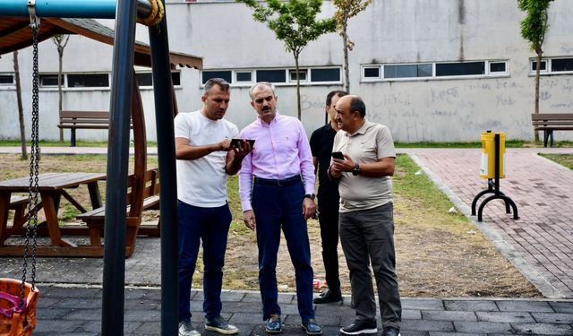 Kocaeli'de çocuk parkında yangın çıkaran kişi güvenlik kamerasınca görüntülendi