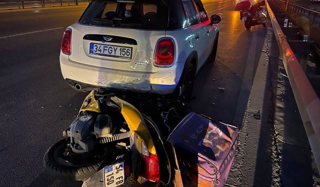 Kocaeli'de otomobile çarpan motosikletin sürücüsü yaralandı