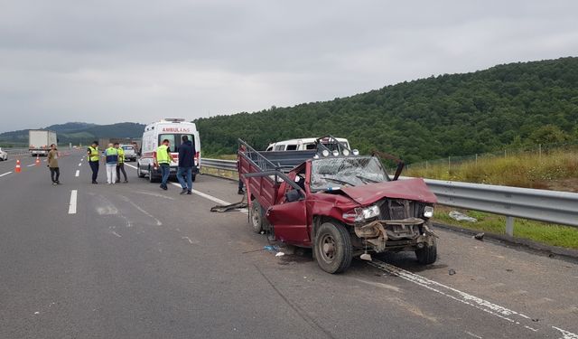 Kuzey Marmara Otoyolu'ndaki zincirleme trafik kazasında 6 kişi yaralandı