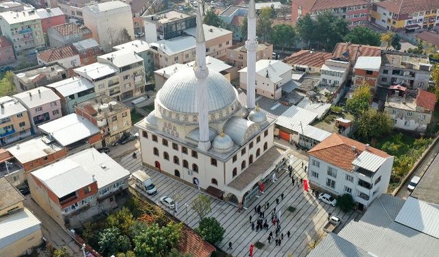 Osmangazi'de 20yıldır çözülemeyen sorun! 300 bin vatandaşın yolu kapalı