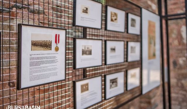 Tofaş Bursa Anadolu Arabaları Müzesinde 100. yıl fotograf sergisi