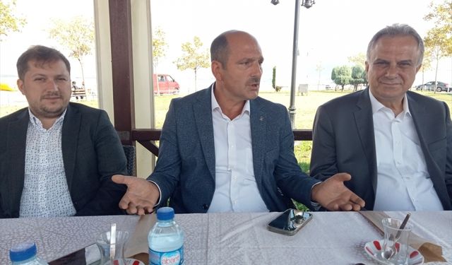 AK Parti Gölcük İlçe Başkanı Yavuz, basın mensuplarıyla buluştu