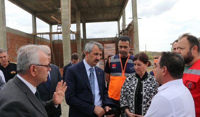 Edirne Valisi Sezer, Keşan'da yapımı süren projeleri inceledi