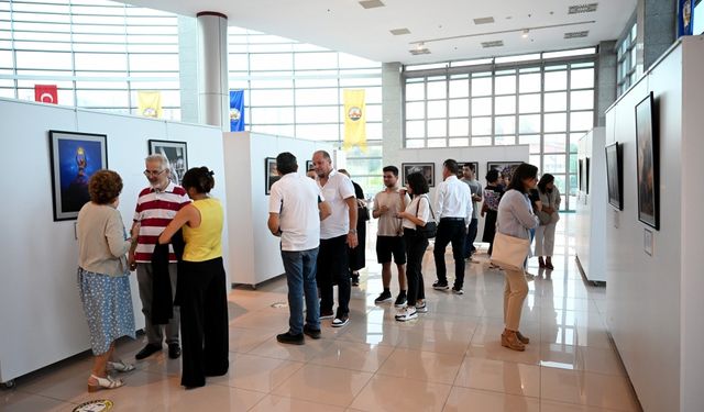 Edirne'de "Yunan Mitolojisi Efsaneleri" fotoğraf sergisi açıldı