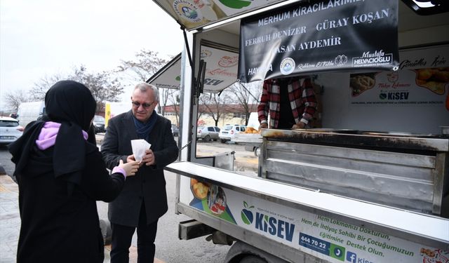 Keşan ilçesinde lokma dağıtıldı