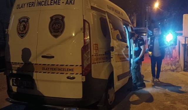 Kocaeli'de kaçarken polise ateş eden 2 zanlı kovalamaca sonucu yakalandı