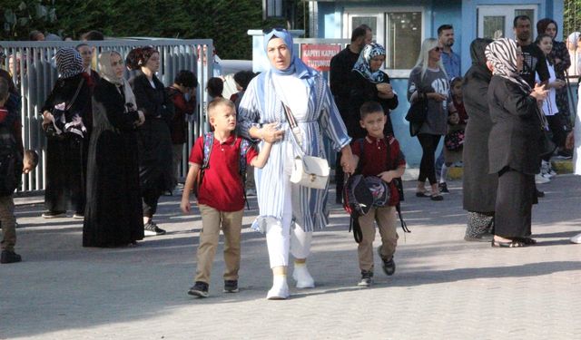 Sakarya'da yeni eğitim öğretim yılı başladı