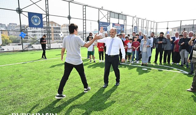 Büyükşehir Belediyesi, Gençlere Yeni Bir Tesis Daha Kazandırıyor