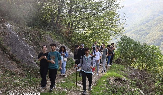 Bursa'da Yeni Yürüyüş Rotası: 'Tarihten Doğaya Bursa' Uludağ Eteklerinde