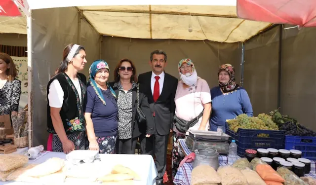 Kırklareli'nde "Kızılcıkdere 3. Bağ Bozumu Şenlikleri" başladı