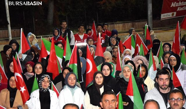 Bursa Halkı, Ve Çevre İller Gazze'deki el-Ehli Baptist Hastanesi Saldırısını Protesto Ediyor