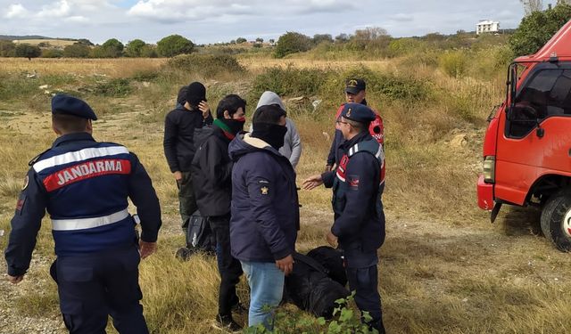 Çanakkale'de 27 düzensiz göçmen yakalandı