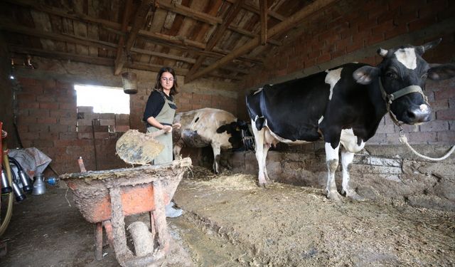 Genç yaşta hem çiftçi hem de sosyal medyada tanınan isim oldu