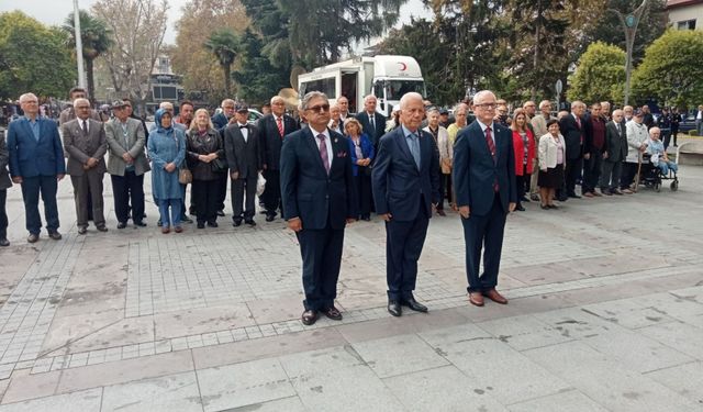 Gölcük'te TEMAD'ın kuruluş yıl dönümü kutlandı